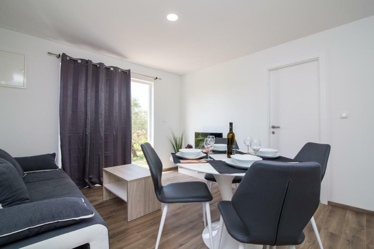 Luxury Mobile Homes Liza2 Biograd Na Moru Exterior photo